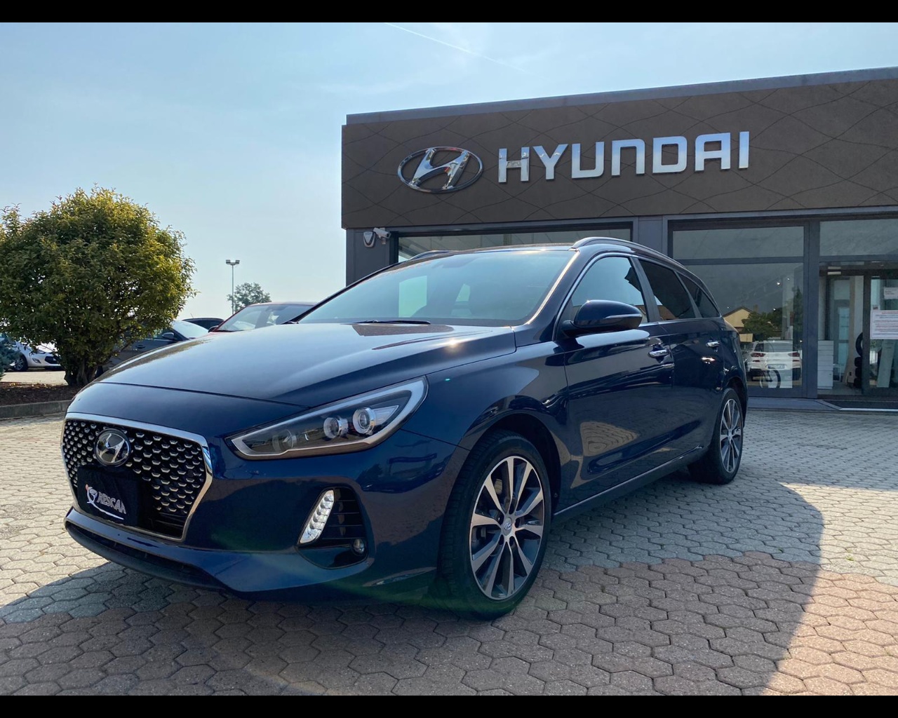 Hyundai - Wagon 1.6 crdi style 136cv dct - 1568266 - Resicar - 01