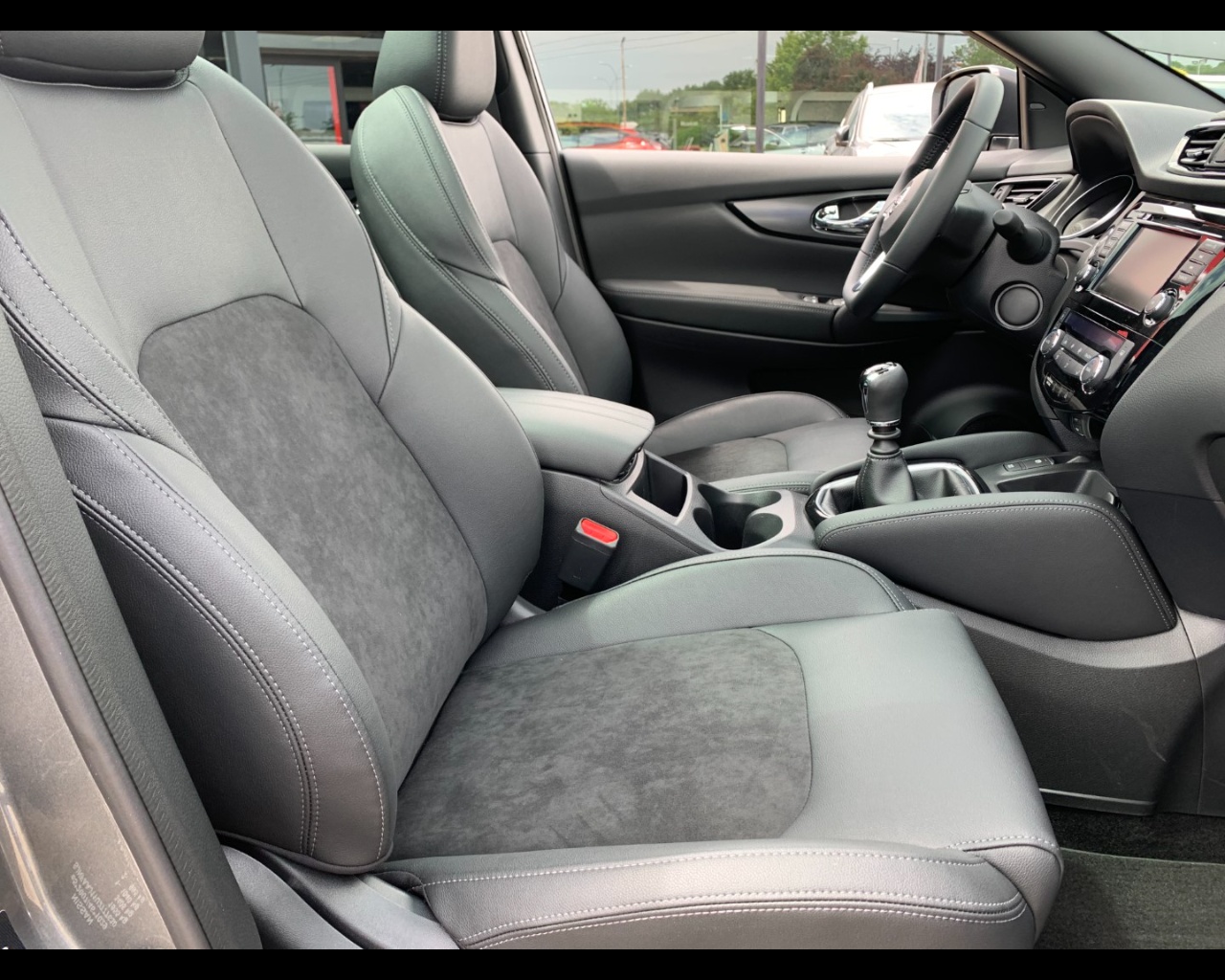 Nissan - 1.5 dci n-tec 115cv - 1568542 - Resicar - 12 Nissan - 1.5 dci n-tec 115cv - 1568542 - Resicar - 12