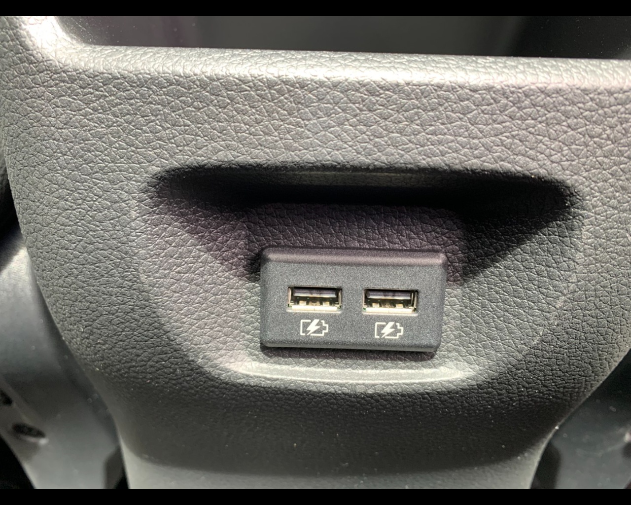 Nissan - 1.5 dci n-tec 115cv - 1568542 - Resicar - 15 Nissan - 1.5 dci n-tec 115cv - 1568542 - Resicar - 15