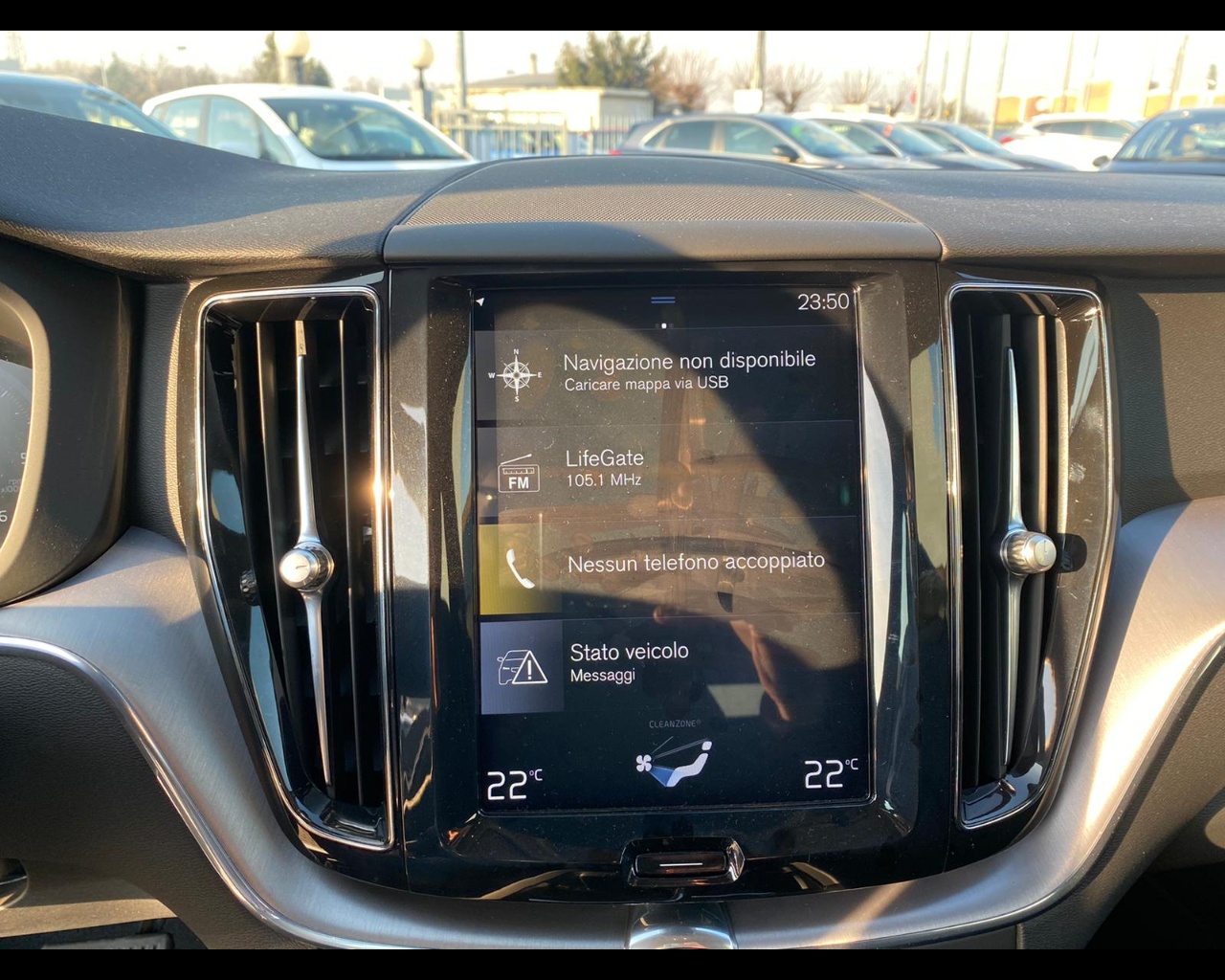 Volvo - 2.0 b4 business plus awd geartronic my20 - 1568536 - Resicar - 12 Volvo - 2.0 b4 business plus awd geartronic my20 - 1568536 - Resicar - 12
