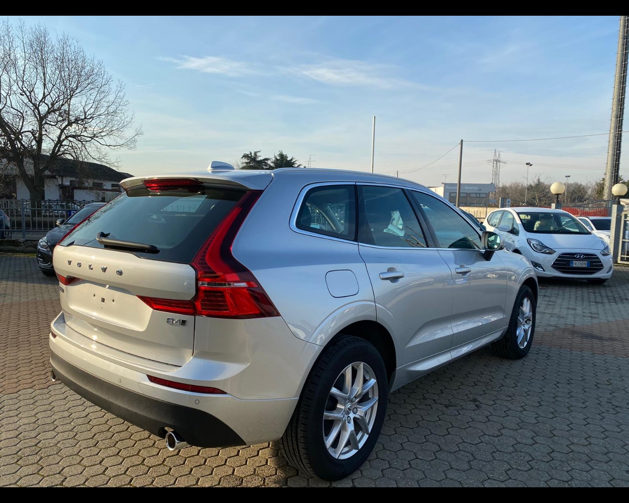 Volvo - 2.0 b4 business plus awd geartronic my20 - 1568536 - Resicar - 03 Volvo - 2.0 b4 business plus awd geartronic my20 - 1568536 - Resicar - 03