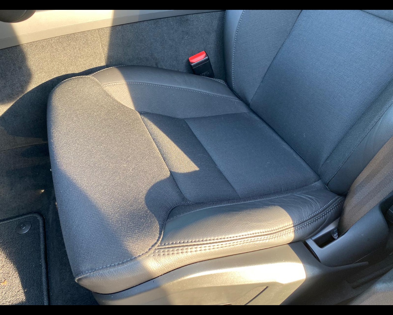 Volvo-2.0-b4-business-plus-awd-geartronic-my20-1568536-Resicar-21