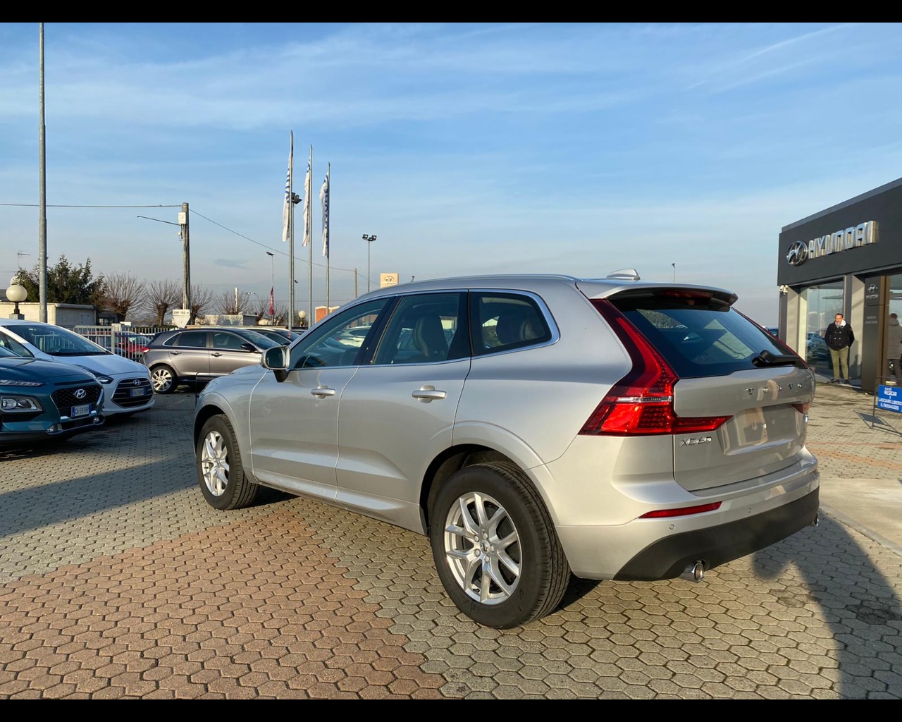 Volvo - 2.0 b4 business plus awd geartronic my20 - 1568536 - Resicar - 04 Volvo - 2.0 b4 business plus awd geartronic my20 - 1568536 - Resicar - 04