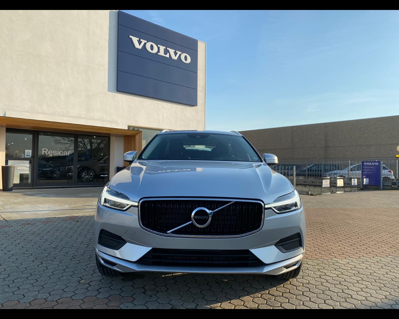 Volvo - 2.0 b4 business plus awd geartronic my20 - 1568536 - Resicar - 05 Volvo - 2.0 b4 business plus awd geartronic my20 - 1568536 - Resicar - 05