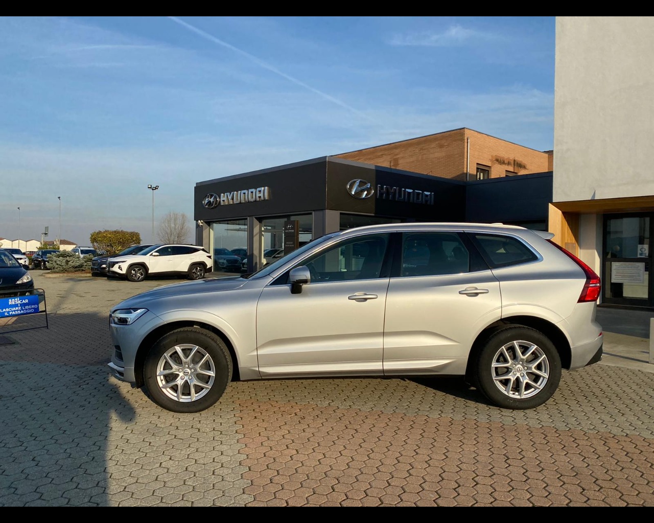 Volvo - 2.0 b4 business plus awd geartronic my20 - 1568536 - Resicar - 07 Volvo - 2.0 b4 business plus awd geartronic my20 - 1568536 - Resicar - 07