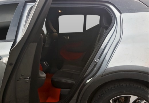 Volvo - 1.5 t2 momentum pro auto my21 - 1733000 - Resicar - 19 Volvo - 1.5 t2 momentum pro auto my21 - 1733000 - Resicar - 19