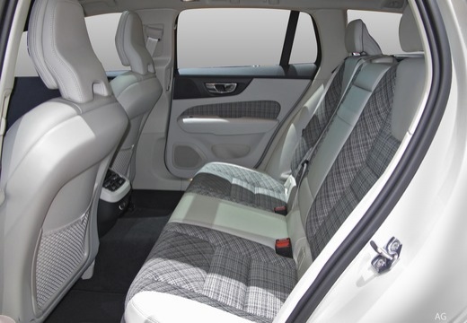 Volvo - 2.0 d3 business plus geartronic my20 - 1607977 - Resicar - 17 Volvo - 2.0 d3 business plus geartronic my20 - 1607977 - Resicar - 17