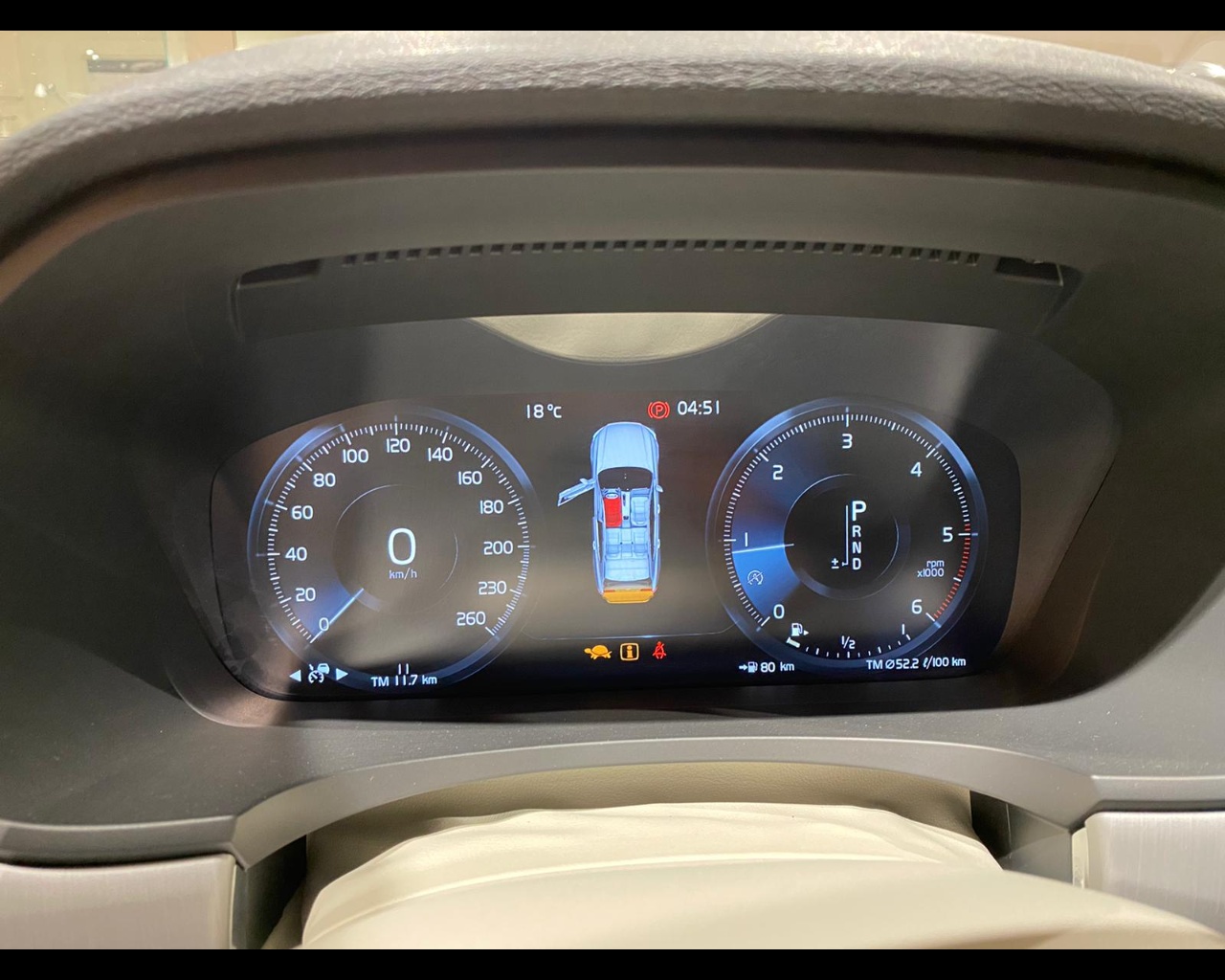 Volvo-2.0-d4-business-plus-geartronic-my20-1568520-Resicar-28