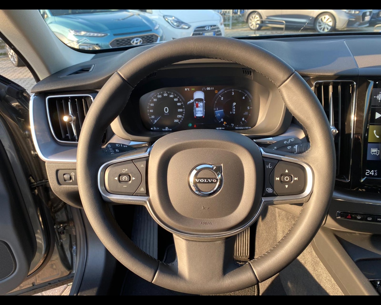 Volvo - 2.0 d4 business plus geartronic my20 - 1568524 - Resicar - 10 Volvo - 2.0 d4 business plus geartronic my20 - 1568524 - Resicar - 10
