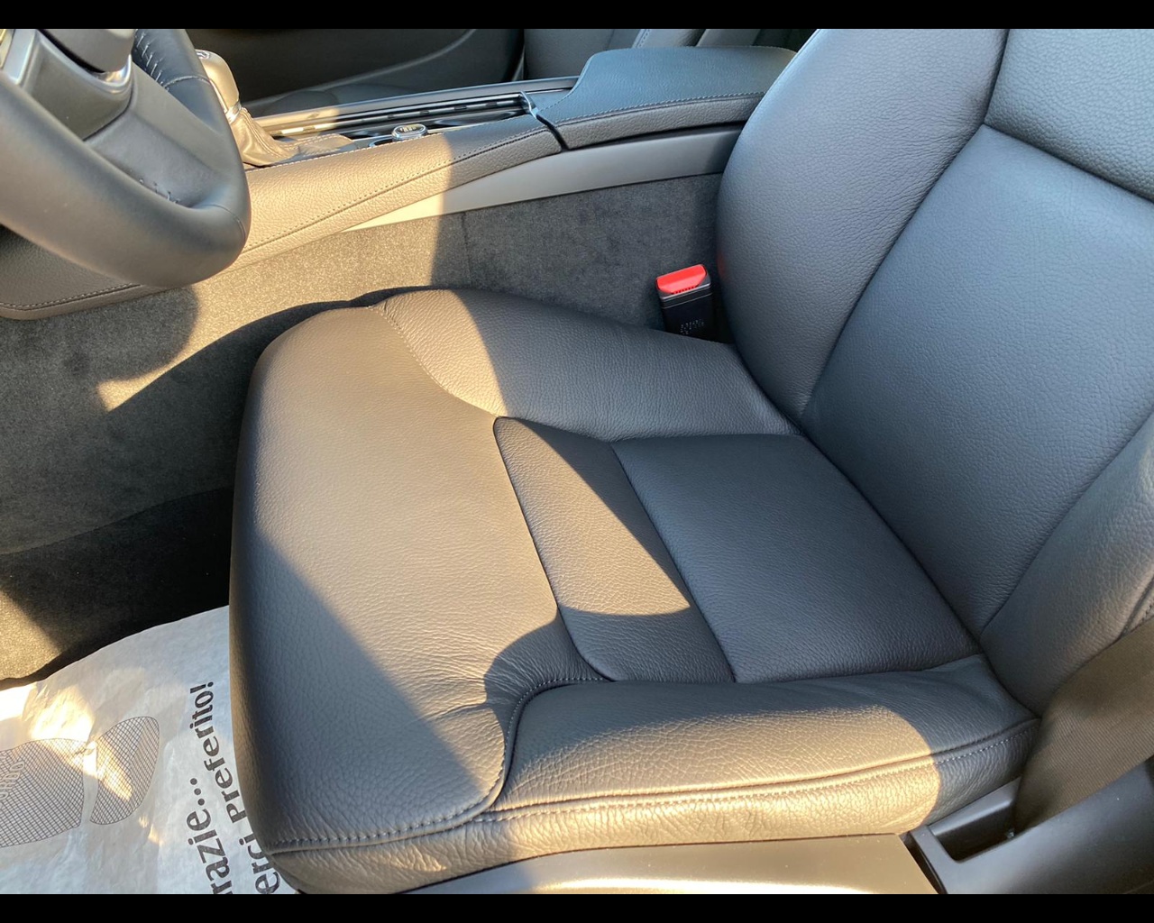 Volvo-2.0-d4-business-plus-geartronic-my20-1568525-Resicar-48