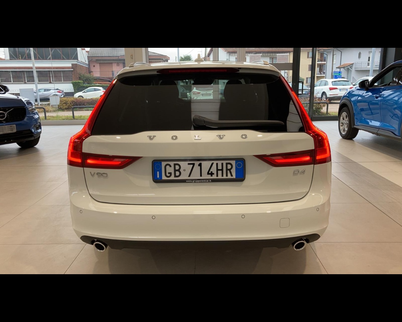 Volvo - 2.0 d4 business plus geartronic my20 - 1568525 - Resicar - 06 Volvo - 2.0 d4 business plus geartronic my20 - 1568525 - Resicar - 06