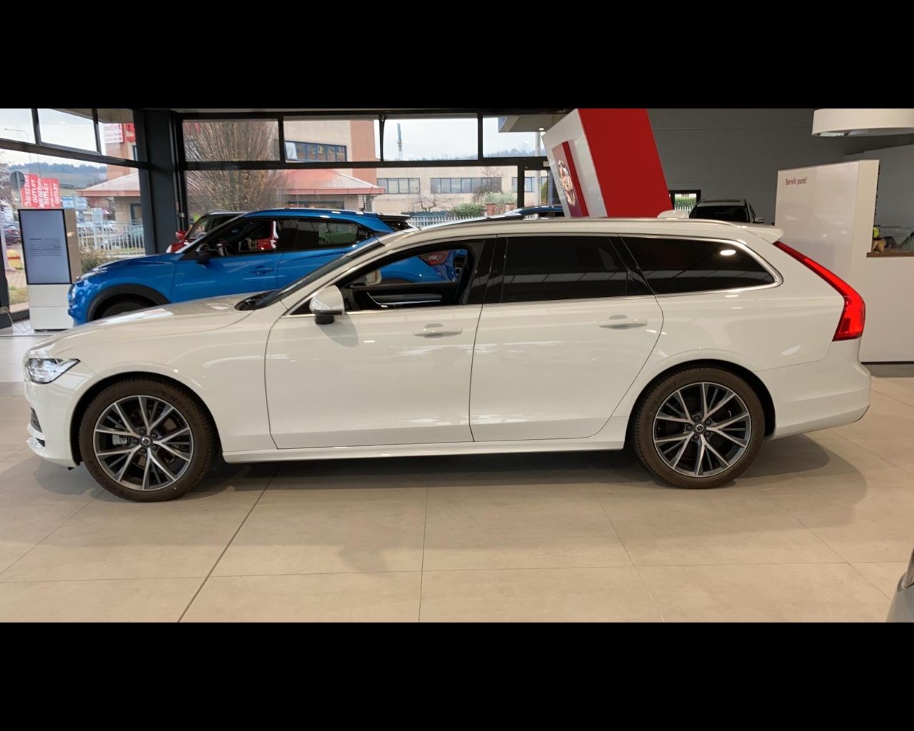 Volvo - 2.0 d4 business plus geartronic my20 - 1568525 - Resicar - 07 Volvo - 2.0 d4 business plus geartronic my20 - 1568525 - Resicar - 07
