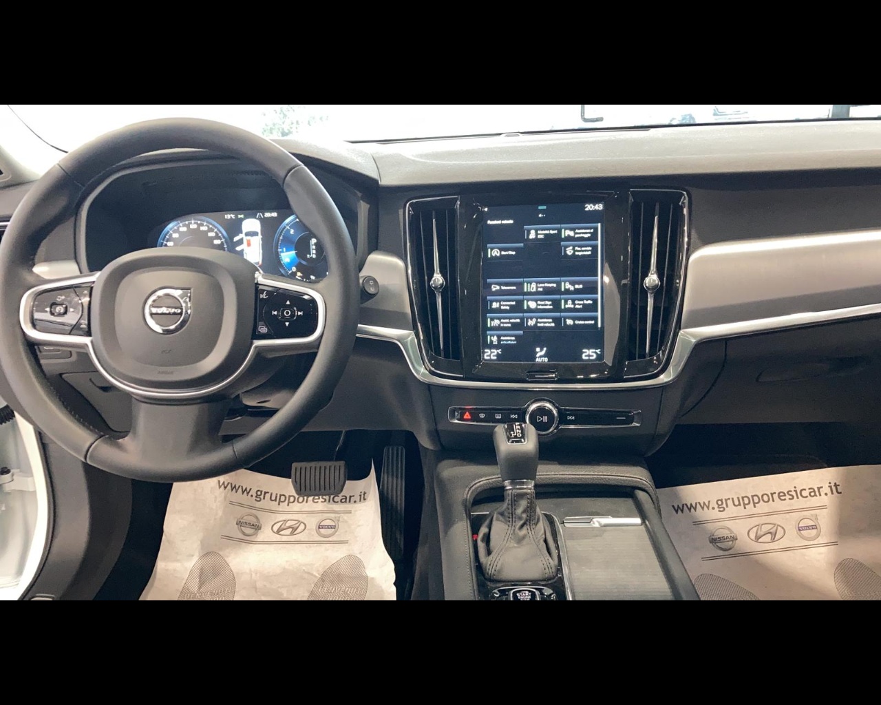 Volvo - 2.0 d4 business plus geartronic my20 - 1568525 - Resicar - 10 Volvo - 2.0 d4 business plus geartronic my20 - 1568525 - Resicar - 10