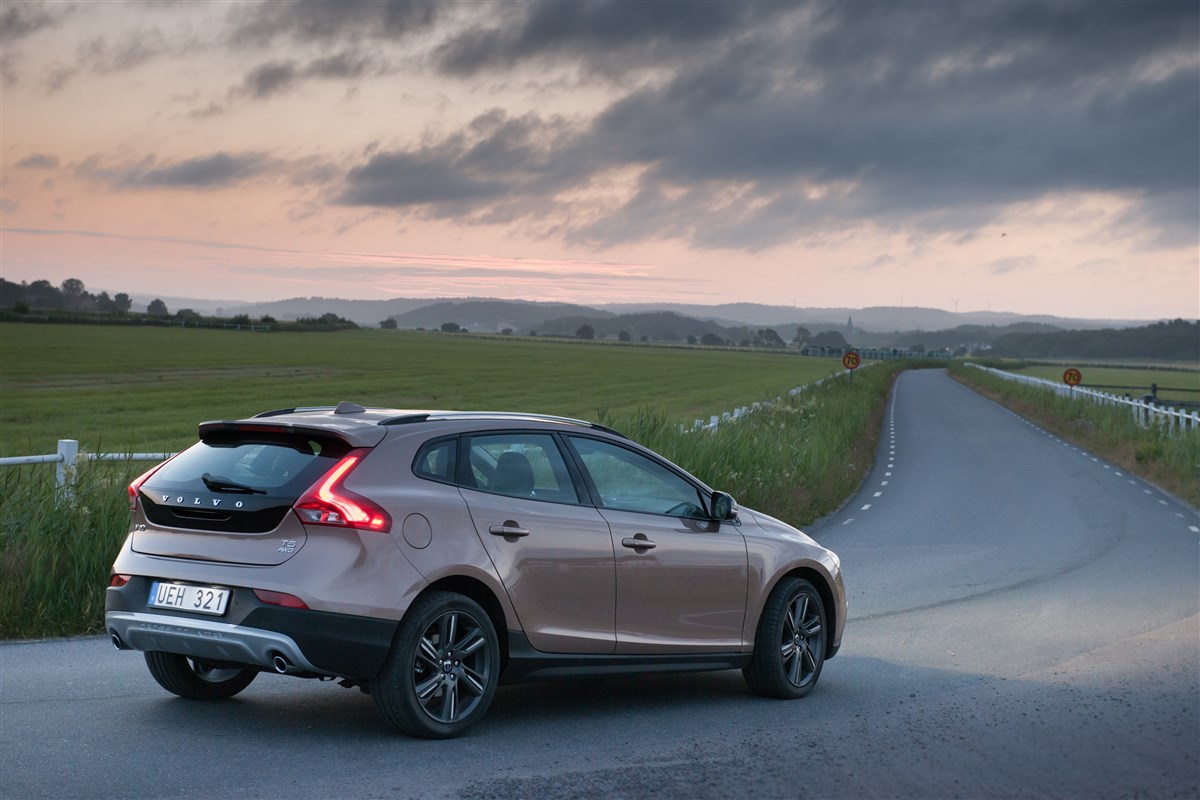 Volvo - Cross country 2.0 d2 my19 - 1568346 - Resicar - 16 Volvo - Cross country 2.0 d2 my19 - 1568346 - Resicar - 16